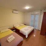 Popic Apartment *