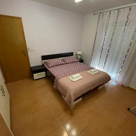 Apartament Popic *