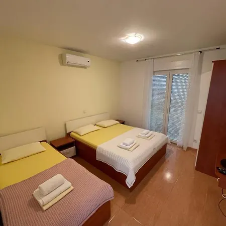 Popic Apartament *