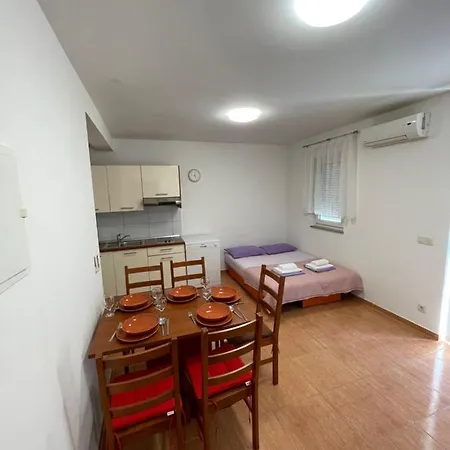 Apartament Popic *