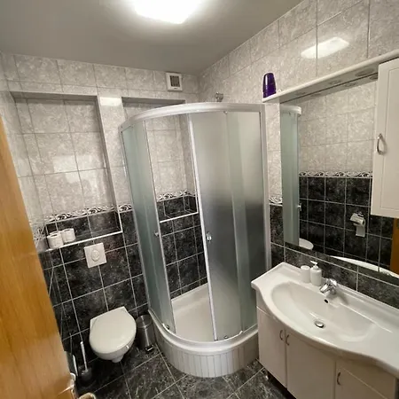 Popic באסקה וודה